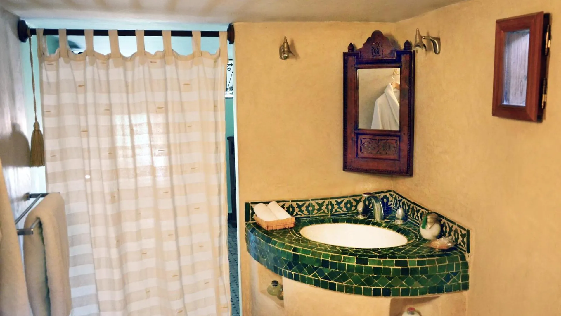 מלון פס Dar Roumana